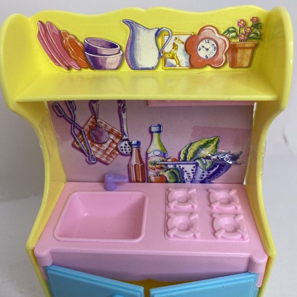 Mattel 2002 Vintage Barbie Baby Sister Kelly Playroom Wardrobe Kitchen Playset - Picture 3 of 16